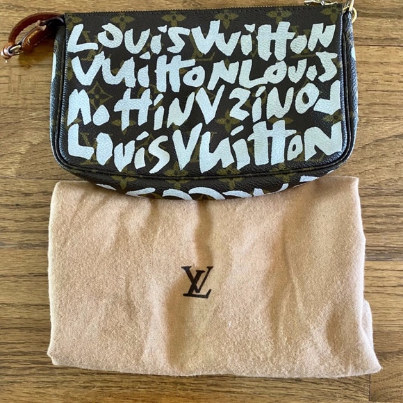 Louis Vuitton Handbags - **LOUIS VUITTON Limited Edition Stephen's Sprouse Graffiti Pochette (2001)**